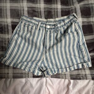 American Eagle Striped Jean Shorts : Size 4